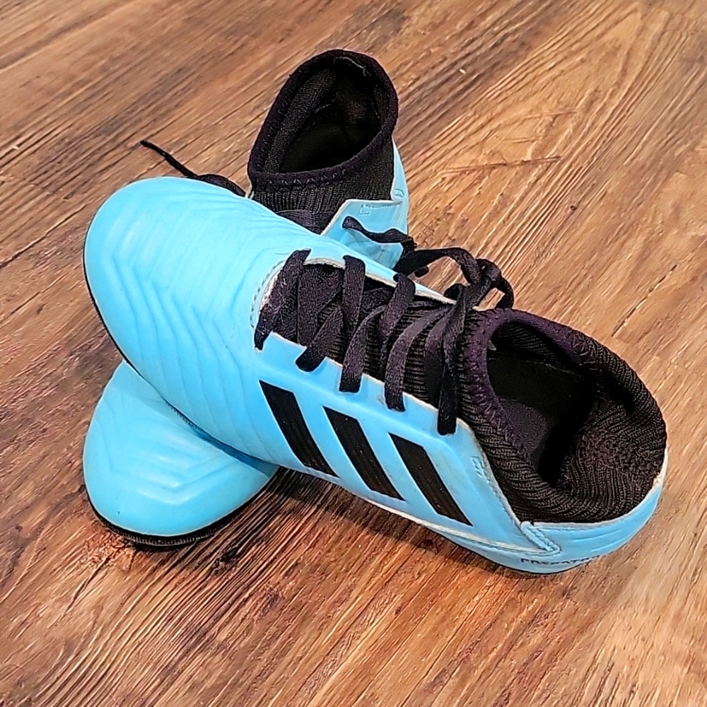 Kids Adidas Predator